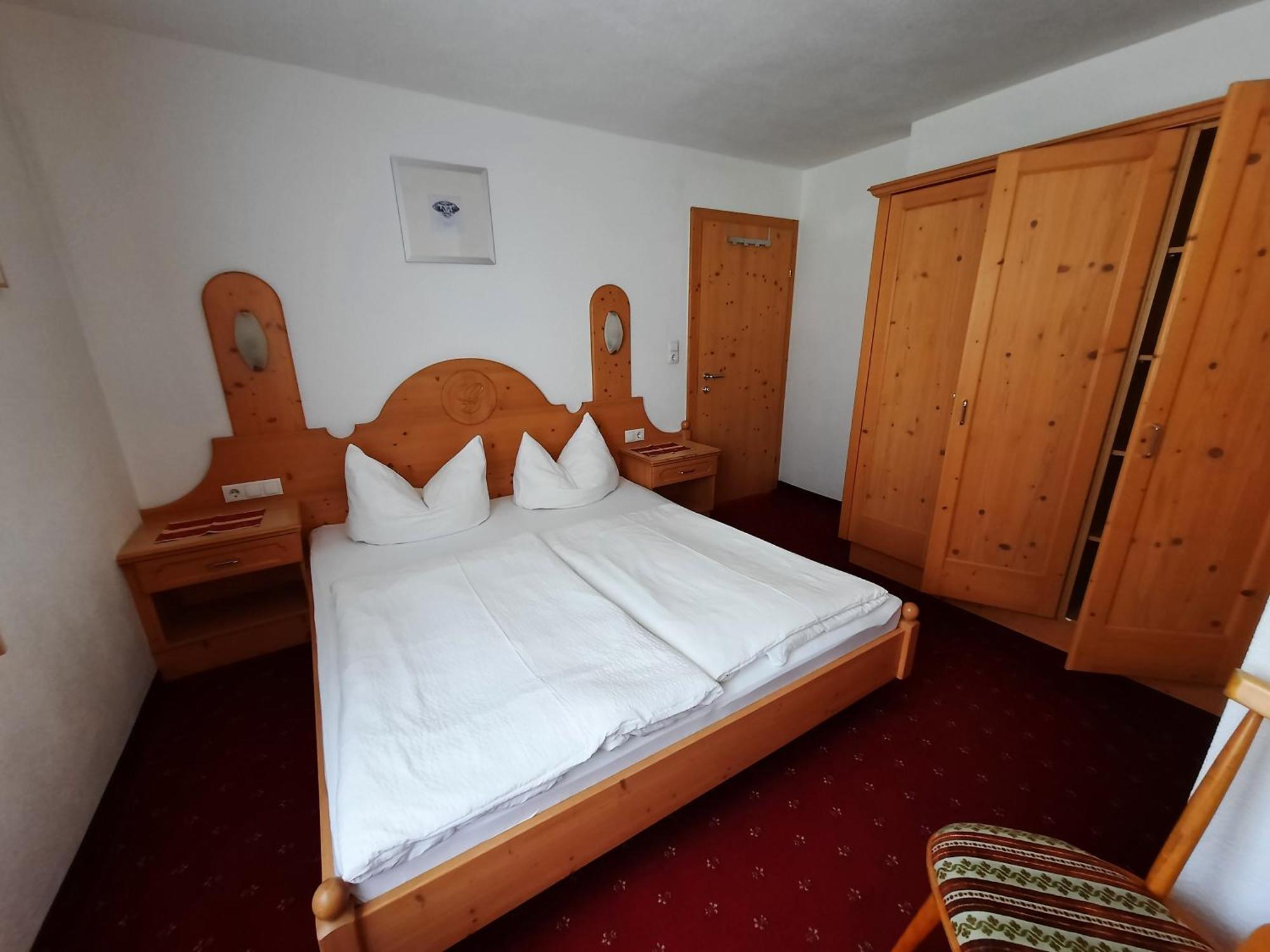 Haus Tanja Appartement Längenfeld Buitenkant foto