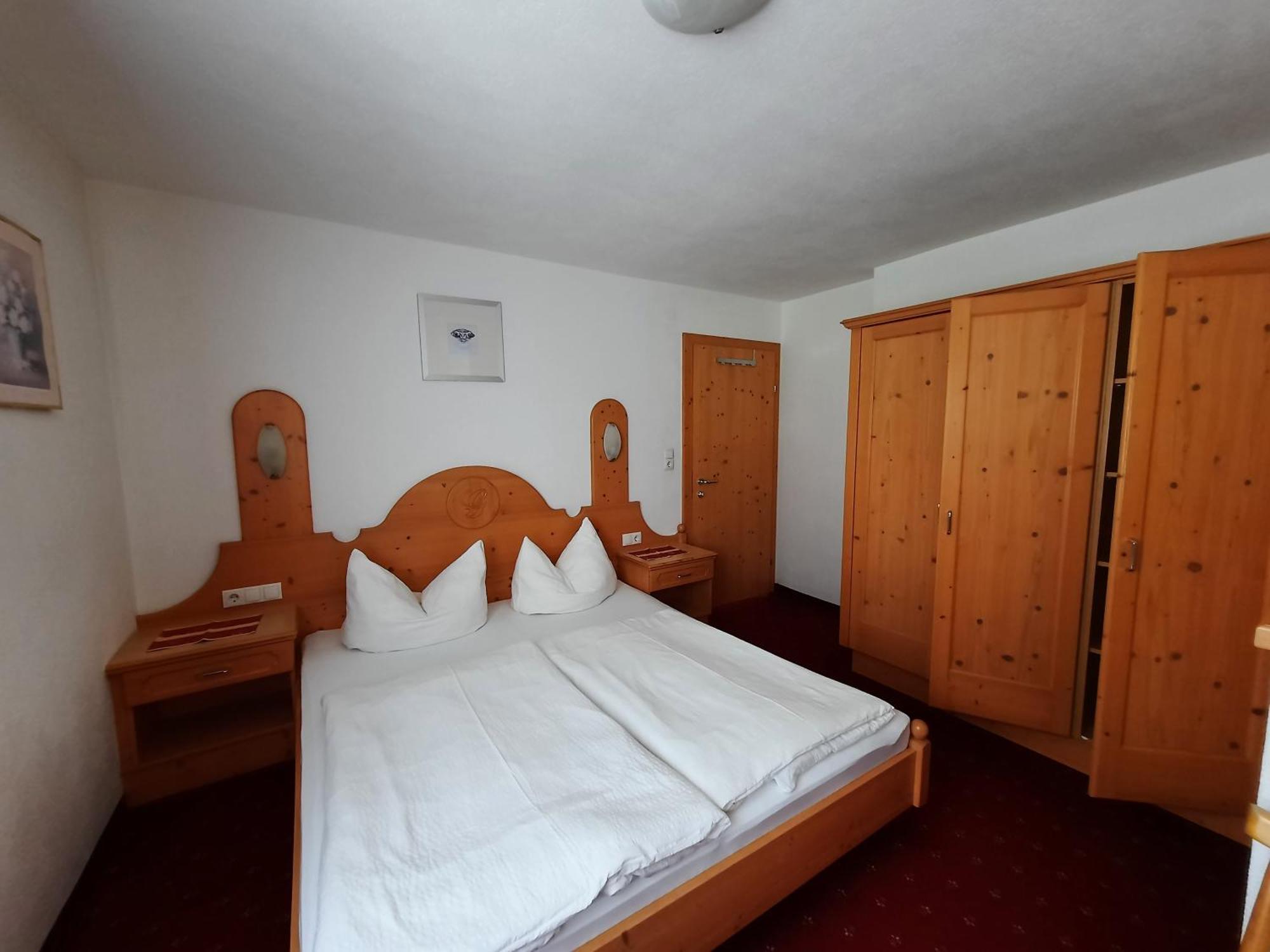 Haus Tanja Appartement Längenfeld Buitenkant foto